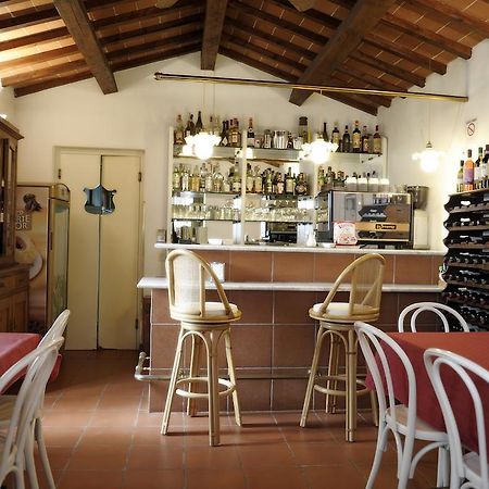 Hotel Villa Belvedere San Gimignano Buitenkant foto