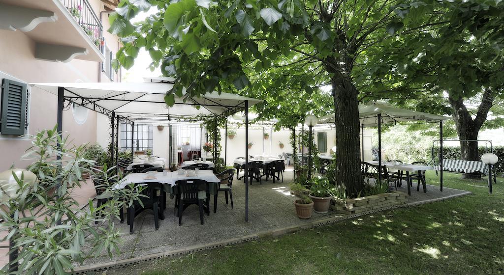 Hotel Villa Belvedere San Gimignano Buitenkant foto
